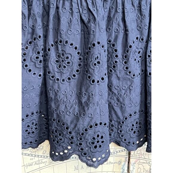 Boden Embroidered Knee Length Skirt 100% Cotton Navy Blue Sz 10 Zip Back Closure - Picture 5 of 7